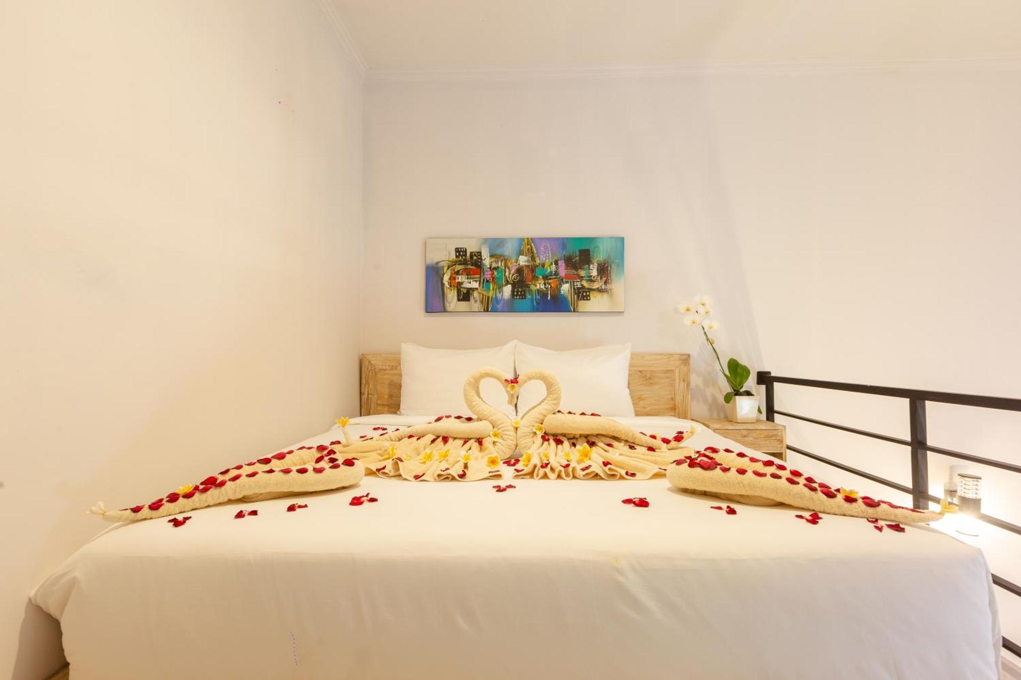 Maisaba Seminyak Loft & Villas Екстериор снимка