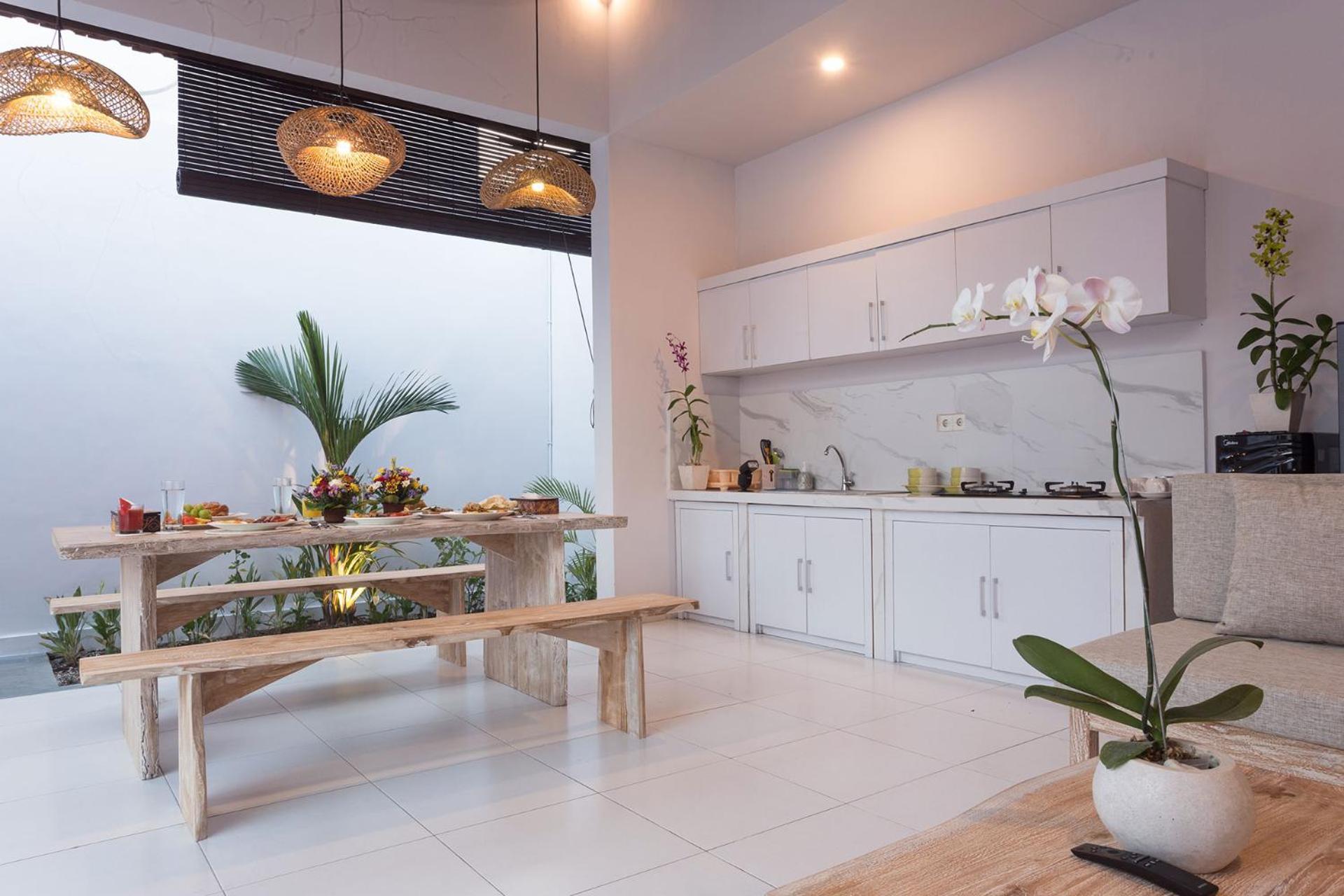 Maisaba Seminyak Loft & Villas Екстериор снимка