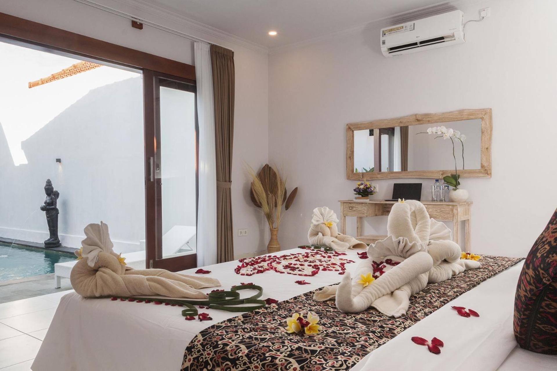 Maisaba Seminyak Loft & Villas Екстериор снимка